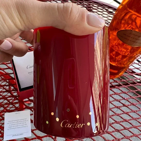Authentic Cartier 6.5 oz scented candle with a Christmas motive. New. - Picture 9 of 11